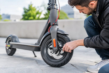 E-Scooter-Bremsen kontrollieren: So geht's