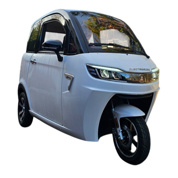 BULLBIKE Nara Elektro Kabineroller Scooter 1500W 60V 58Ah 45Km/h/