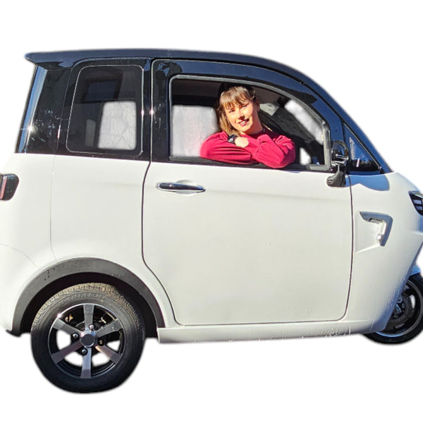 BULLBIKE Nara Elektro Kabineroller Scooter 1500W 60V 58Ah 45Km/h/