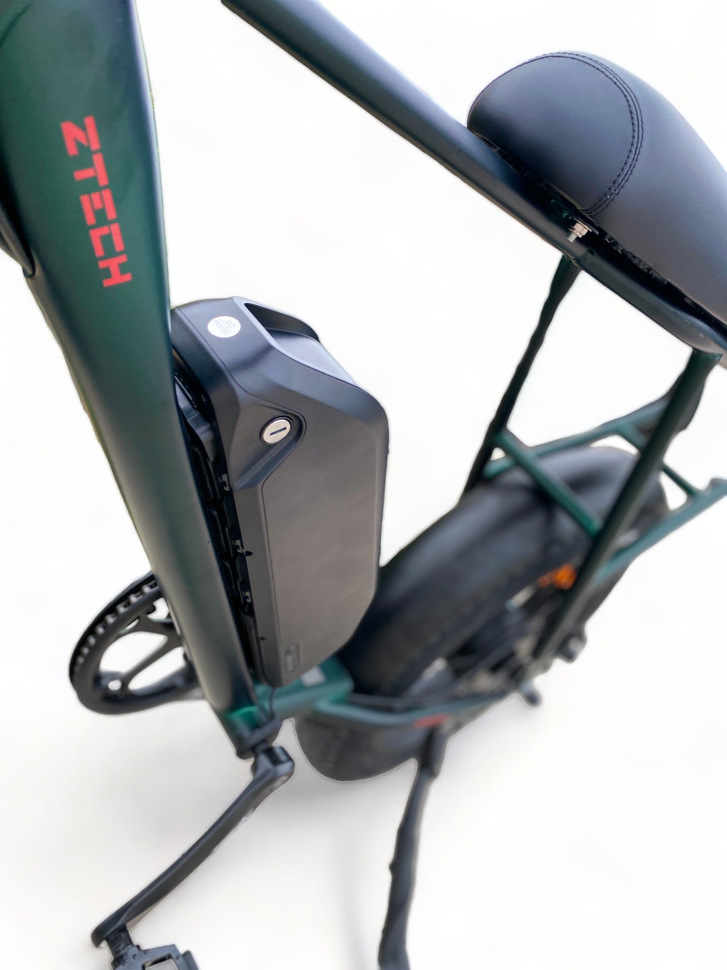 BULLBIKE Sofia Fatbike E-Bike 250W 48V 13Ah 25 km/h Mit Gashebel